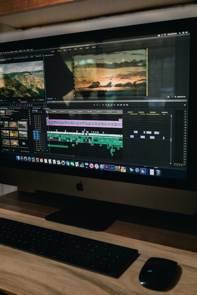 Video editing workstation with Adobe Premiere Pro